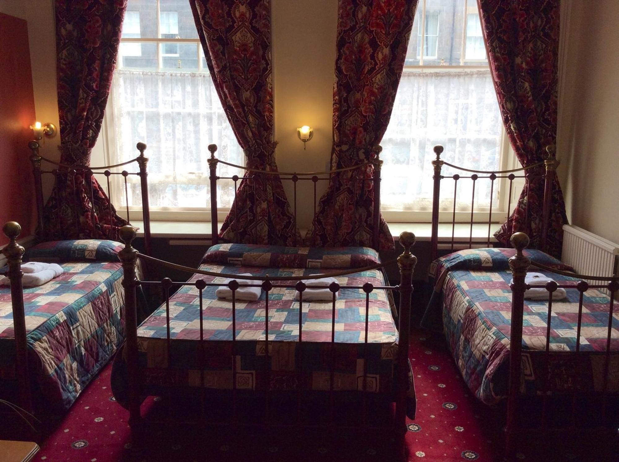 Atlas Guest House EDI Room photo